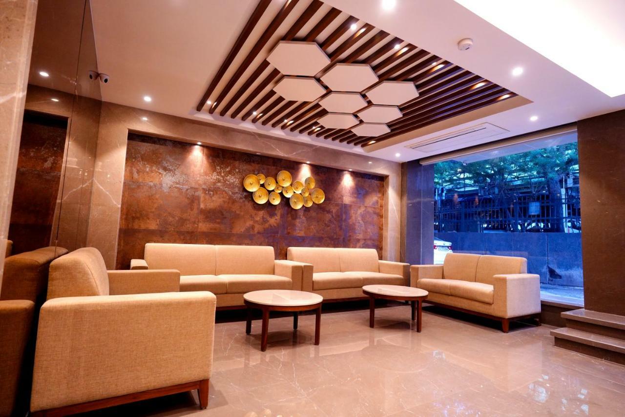 โรงแรมริตซ์ นิวเดลี ภายนอก รูปภาพ